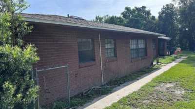 Home For Rent in Leesburg, Florida