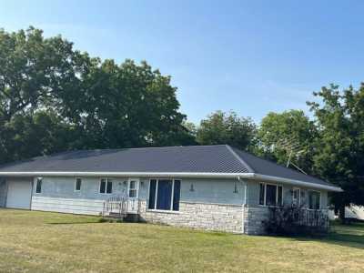 Home For Sale in Marble Rock, Iowa