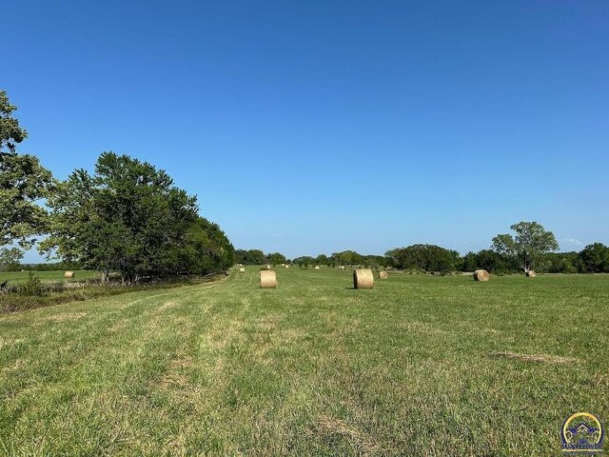 Picture of Residential Land For Sale in Lyndon, Kansas, United States