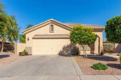 Home For Sale in Tolleson, Arizona