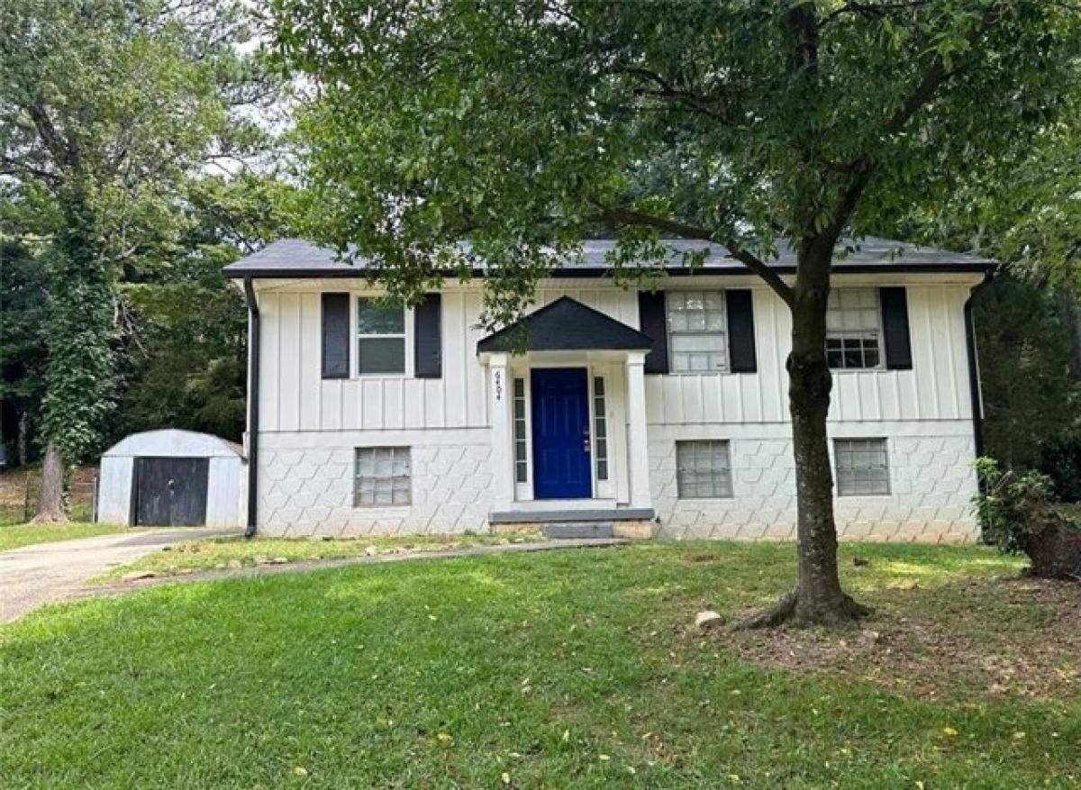 Picture of Home For Sale in Forest Park, Georgia, United States