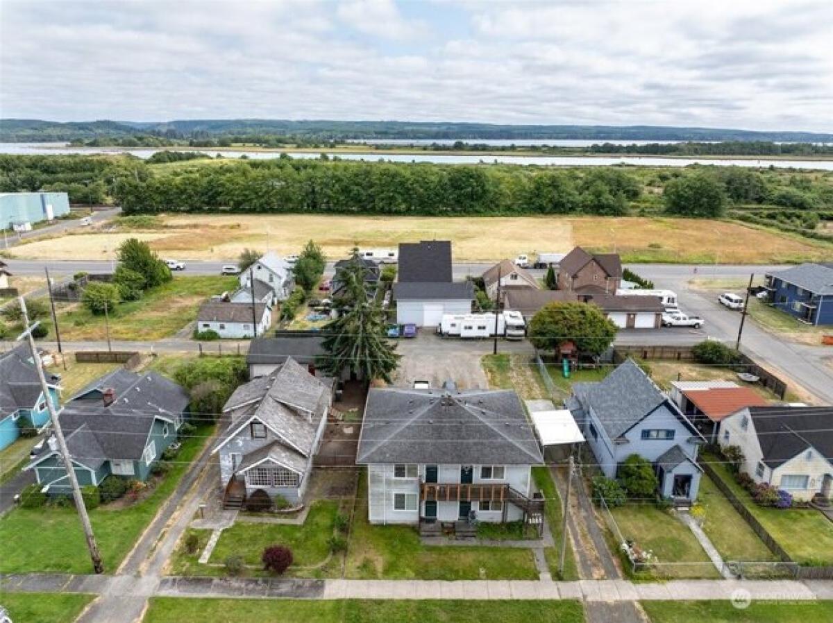 Picture of Home For Sale in Hoquiam, Washington, United States