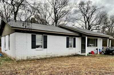 Home For Sale in Paris, Arkansas