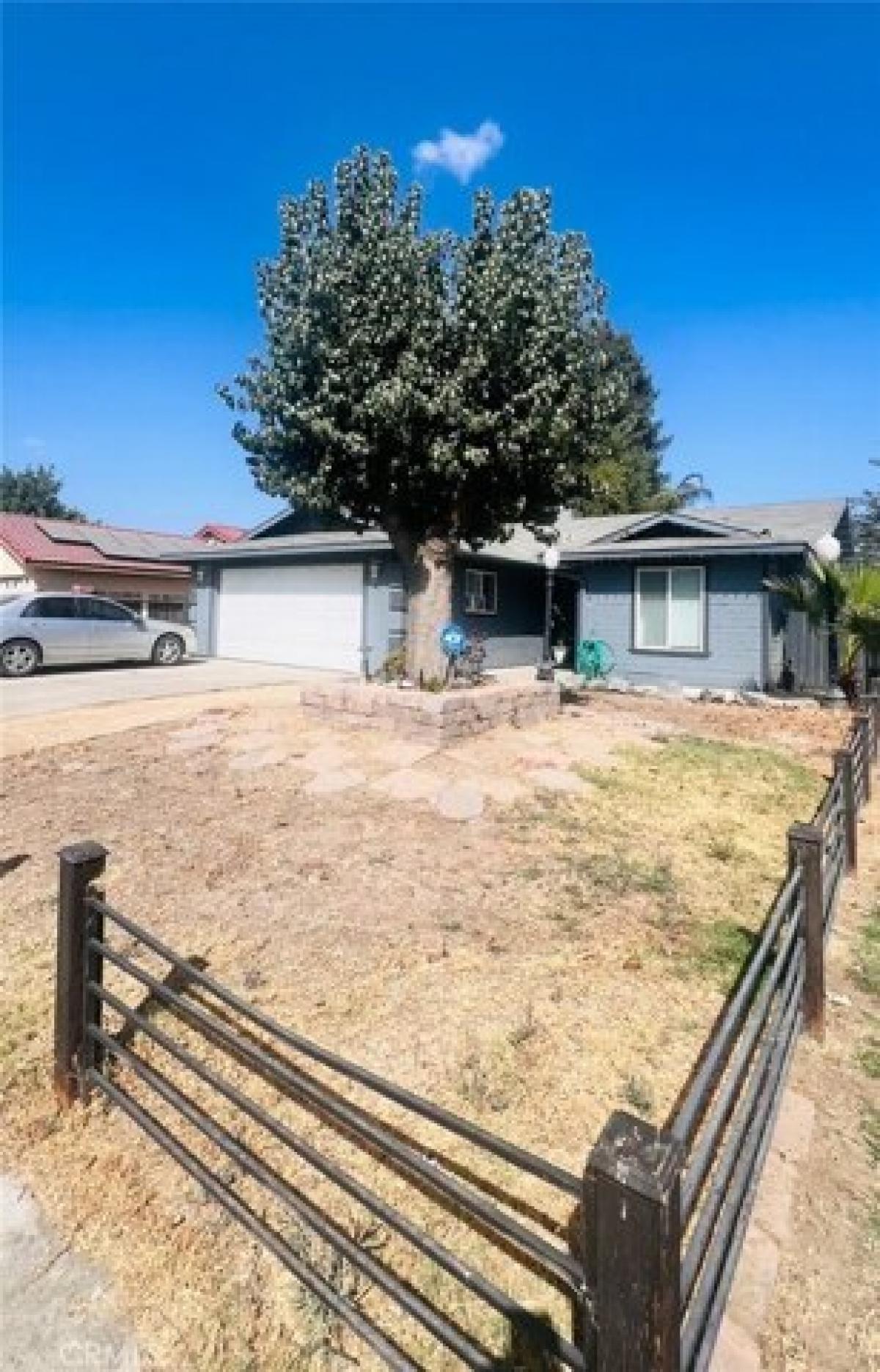 Picture of Home For Sale in Tulare, California, United States