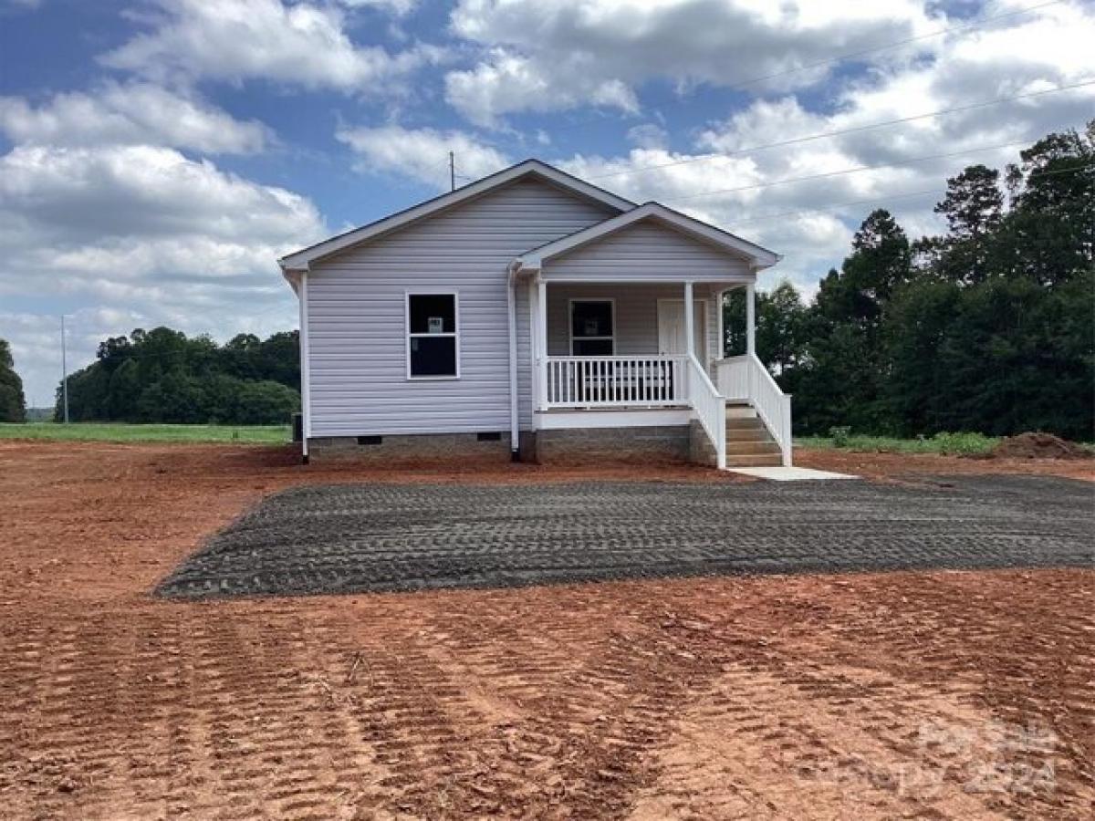 Picture of Home For Sale in Troutman, North Carolina, United States