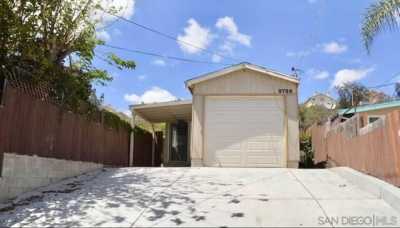 Home For Sale in Spring Valley, California