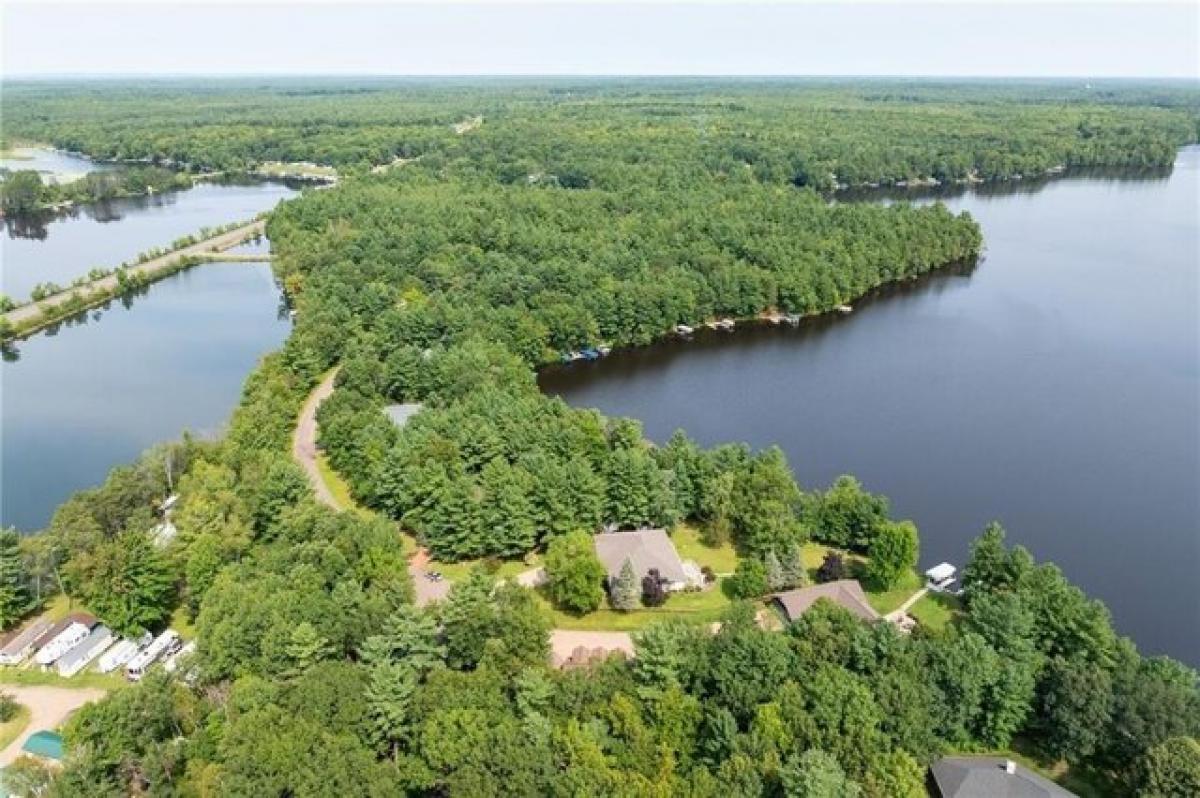 Picture of Home For Sale in Holcombe, Wisconsin, United States