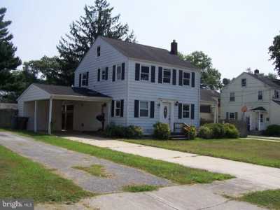 Home For Sale in Woodstown, New Jersey