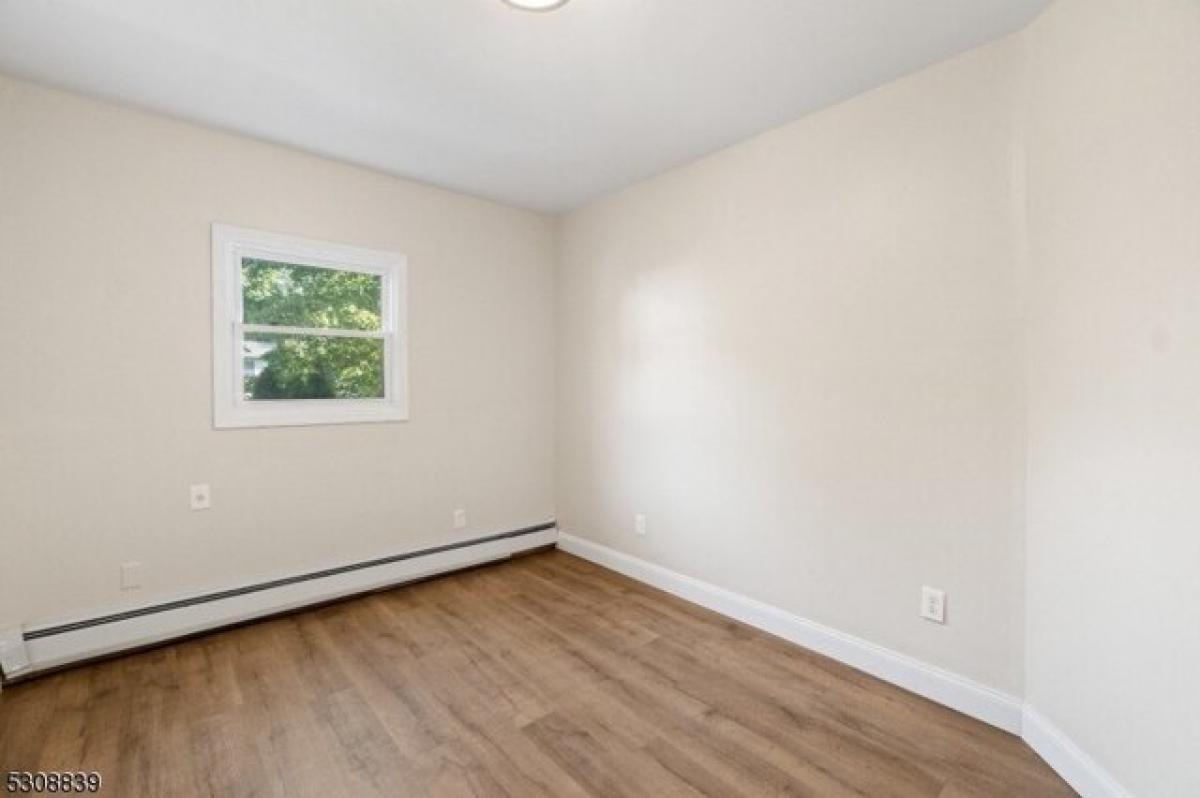 Picture of Home For Rent in West Milford, New Jersey, United States