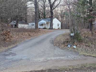 Home For Sale in Forest, Virginia