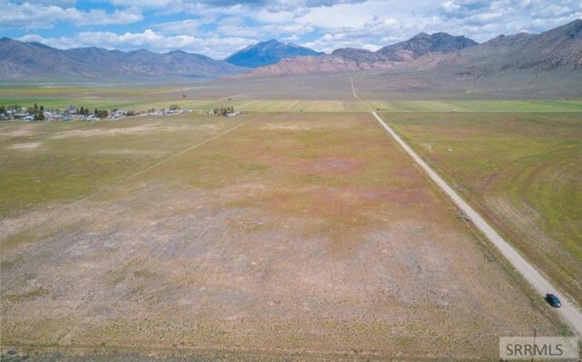 Picture of Residential Land For Sale in Arco, Idaho, United States