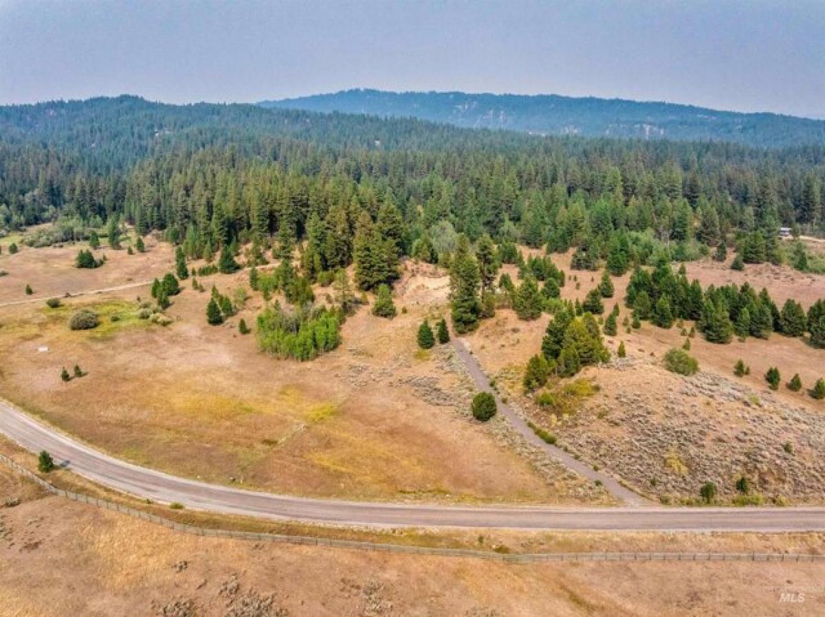 Picture of Residential Land For Sale in Cascade, Idaho, United States