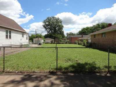 Residential Land For Sale in Chicago, Illinois