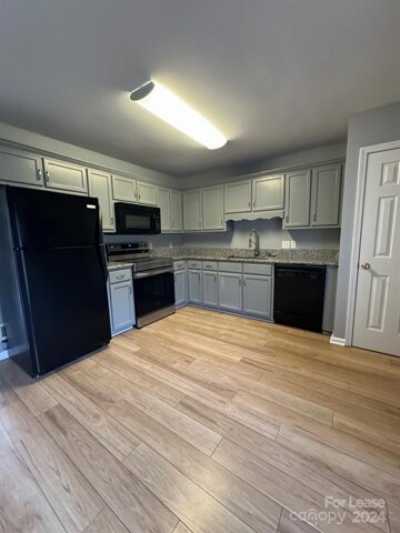 Home For Rent in Hickory, North Carolina