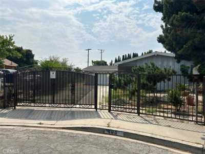 Home For Sale in Pomona, California