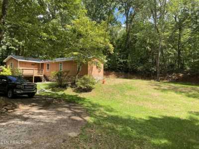 Home For Sale in Rockwood, Tennessee