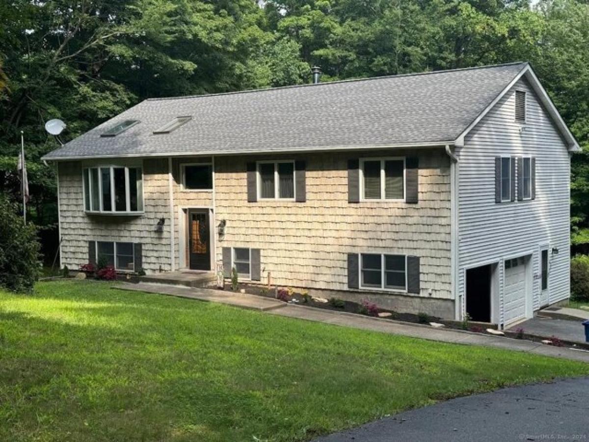 Picture of Home For Sale in Putnam Valley, New York, United States