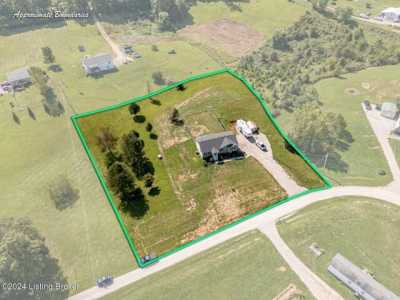 Home For Sale in Brandenburg, Kentucky