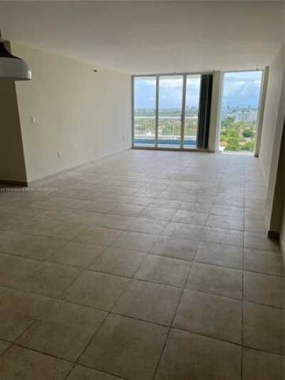 Home For Rent in Surfside, Florida