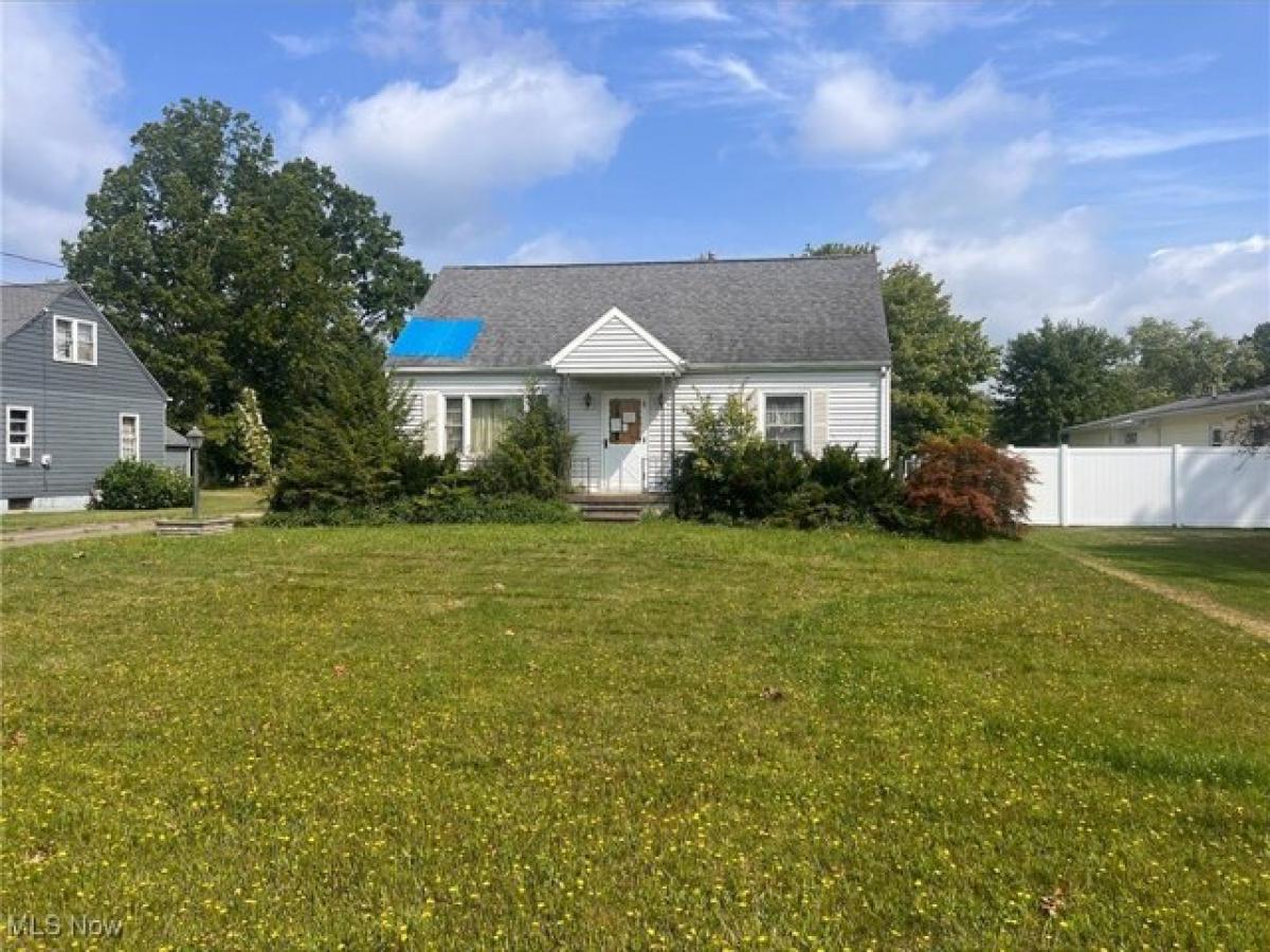 Picture of Home For Sale in Warren, Ohio, United States