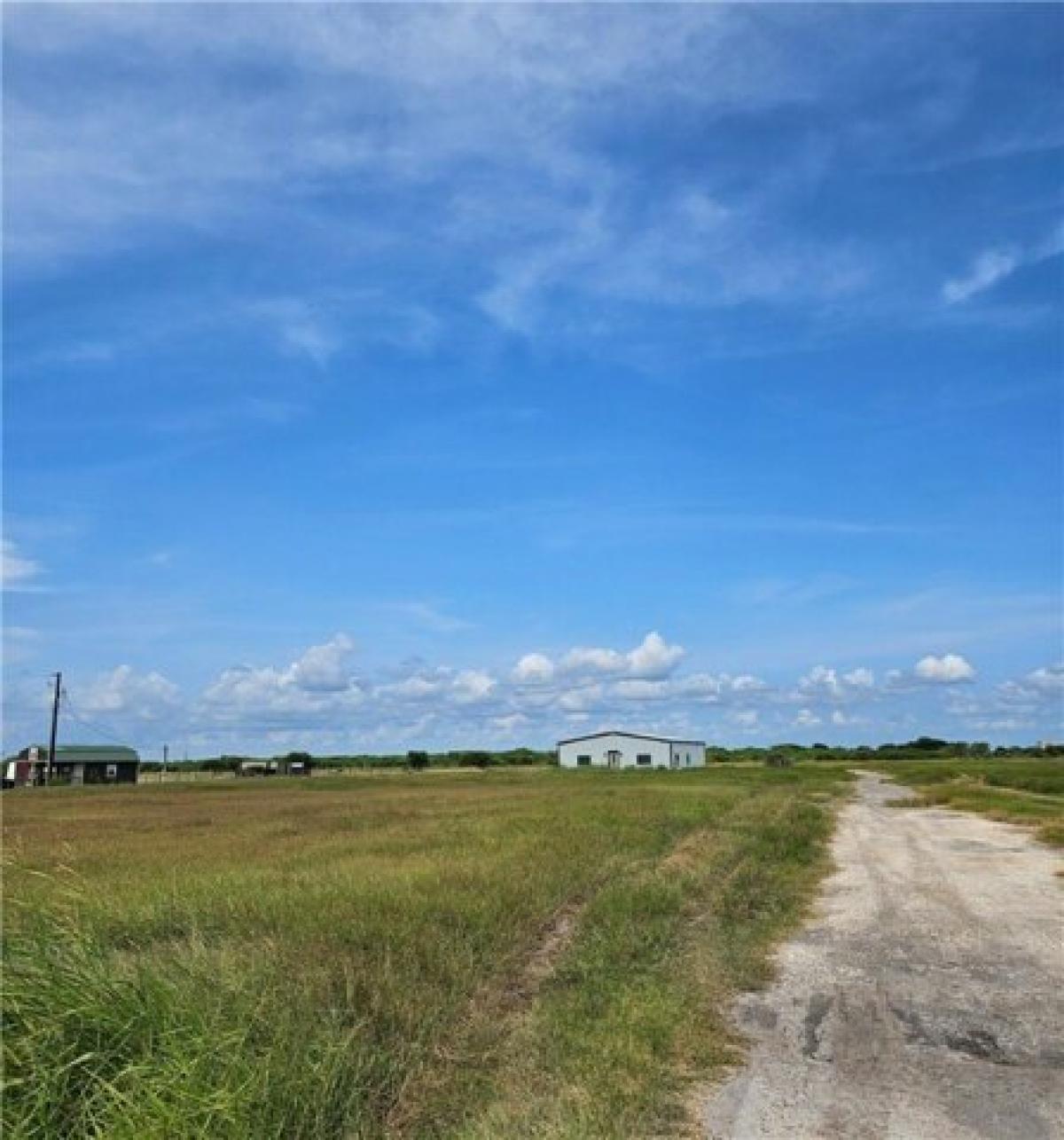 Picture of Home For Sale in Taft, Texas, United States