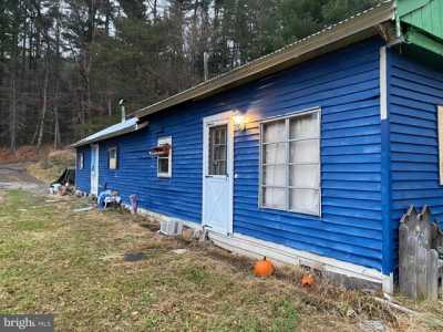 Home For Sale in New Ringgold, Pennsylvania