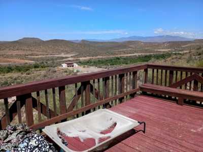 Home For Sale in New River, Arizona