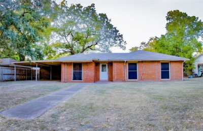 Home For Sale in Teague, Texas