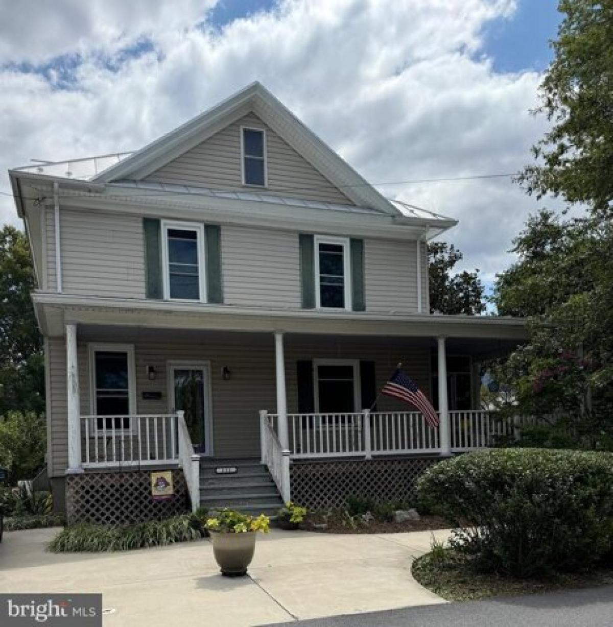 Picture of Home For Sale in Strasburg, Virginia, United States