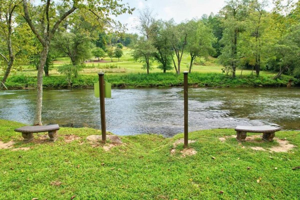 Picture of Residential Land For Sale in Blue Ridge, Georgia, United States