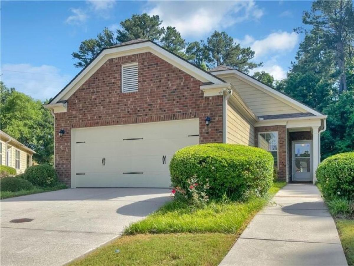 Picture of Home For Sale in Union City, Georgia, United States