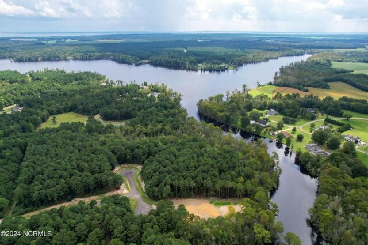 Picture of Residential Land For Sale in Hertford, North Carolina, United States