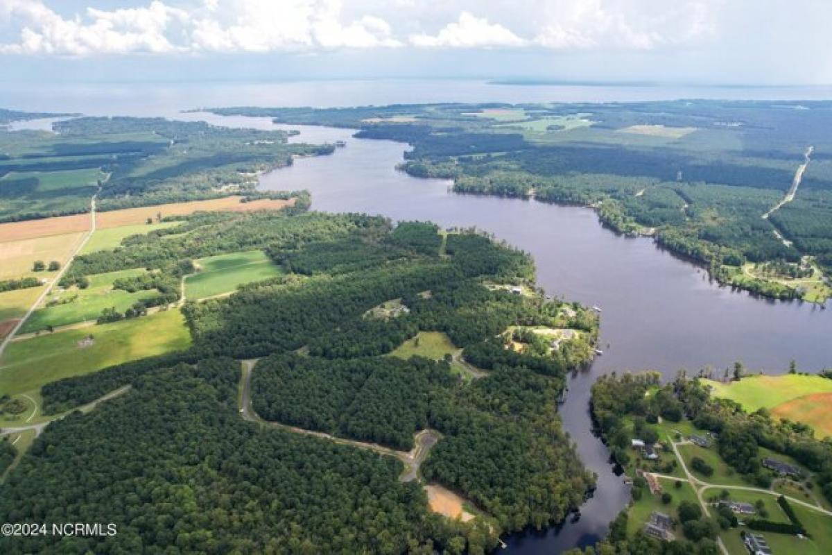 Picture of Residential Land For Sale in Hertford, North Carolina, United States