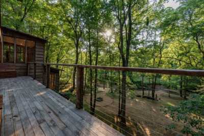 Home For Sale in Nunnelly, Tennessee