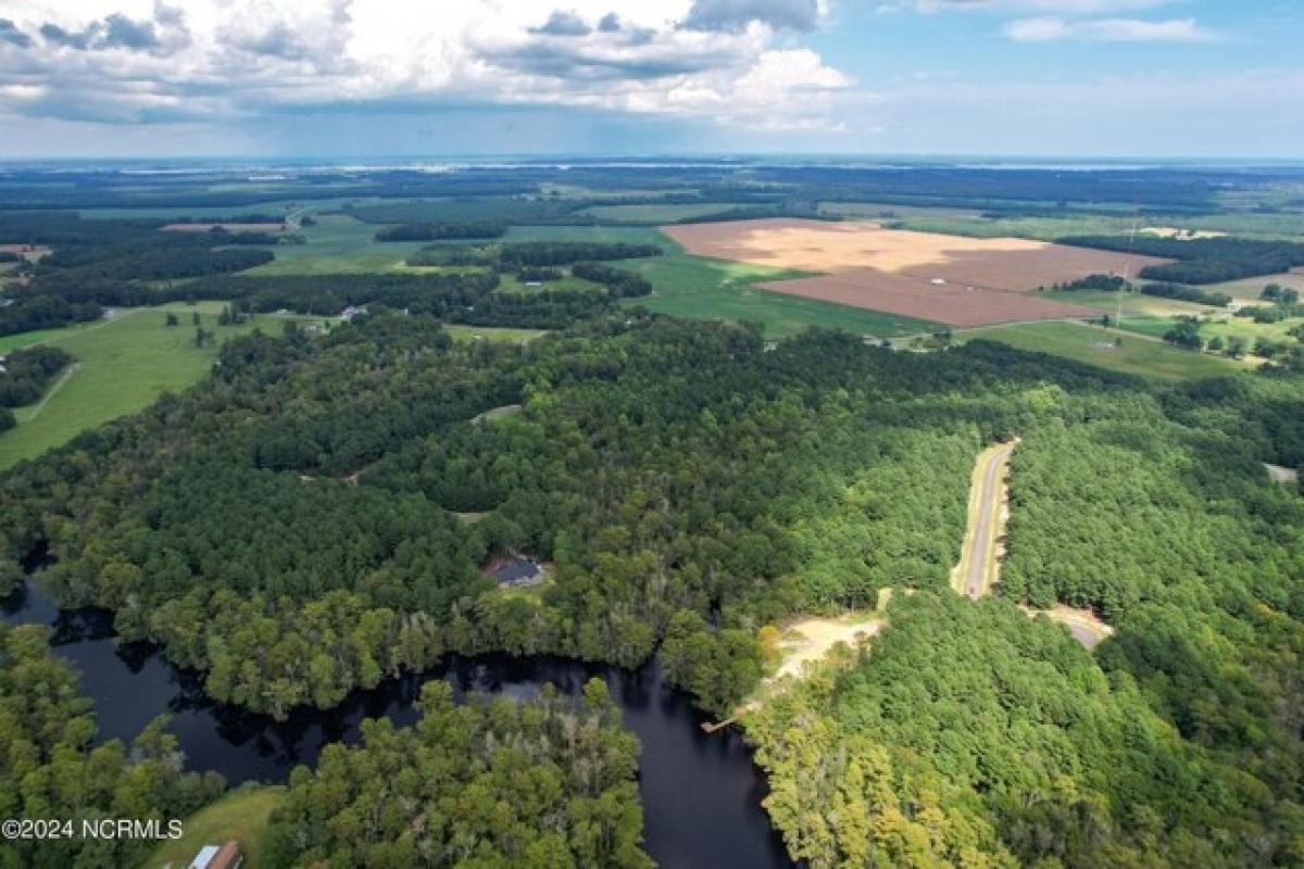 Picture of Residential Land For Sale in Hertford, North Carolina, United States