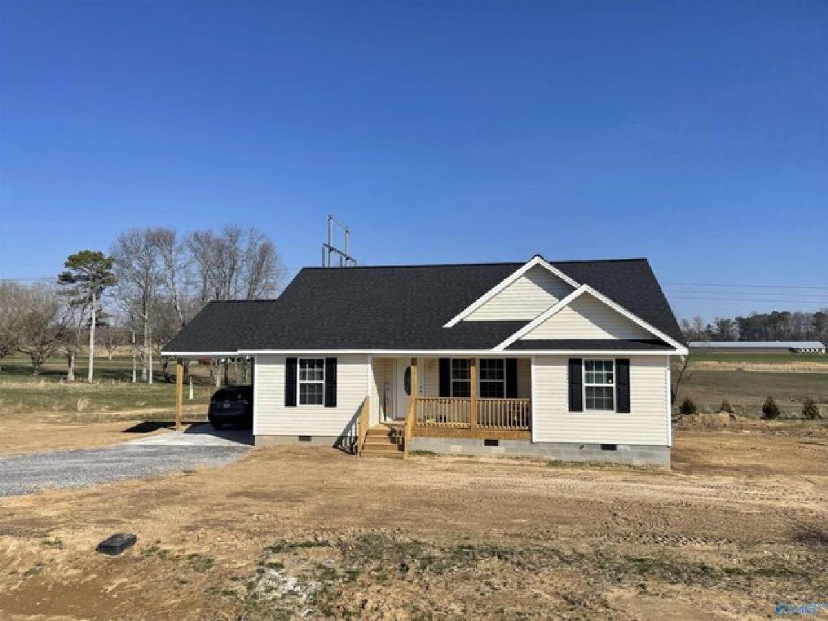 Picture of Home For Sale in Boaz, Alabama, United States