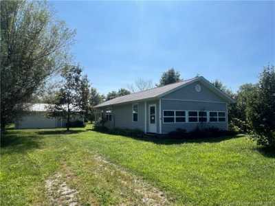 Home For Sale in Nabb, Indiana