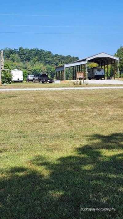 Residential Land For Sale in Clifton, Tennessee