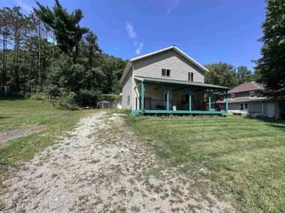 Home For Sale in New Albin, Iowa