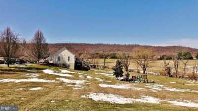 Home For Sale in Lovettsville, Virginia