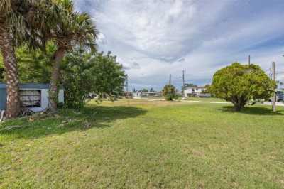 Residential Land For Sale in Hudson, Florida