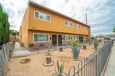 Home For Sale in Lynwood, California