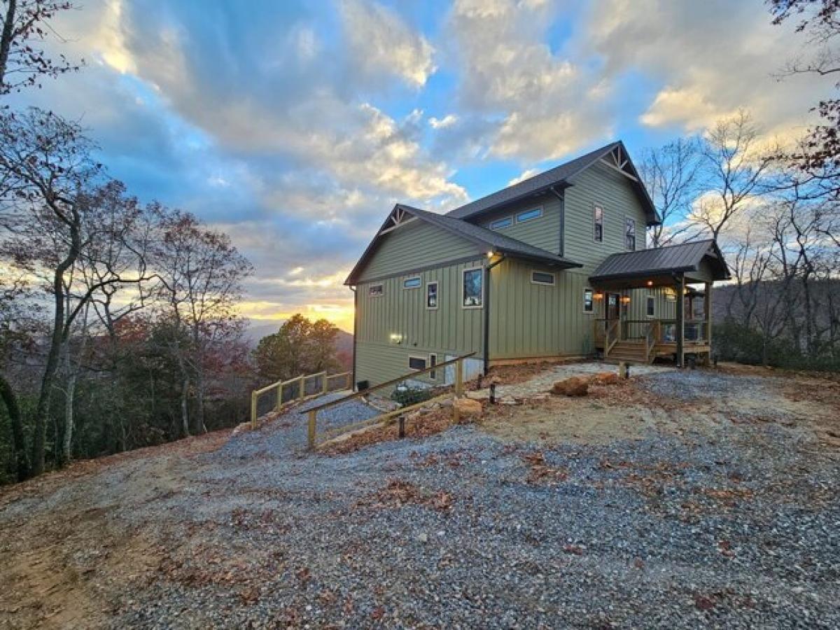 Picture of Home For Rent in Franklin, North Carolina, United States