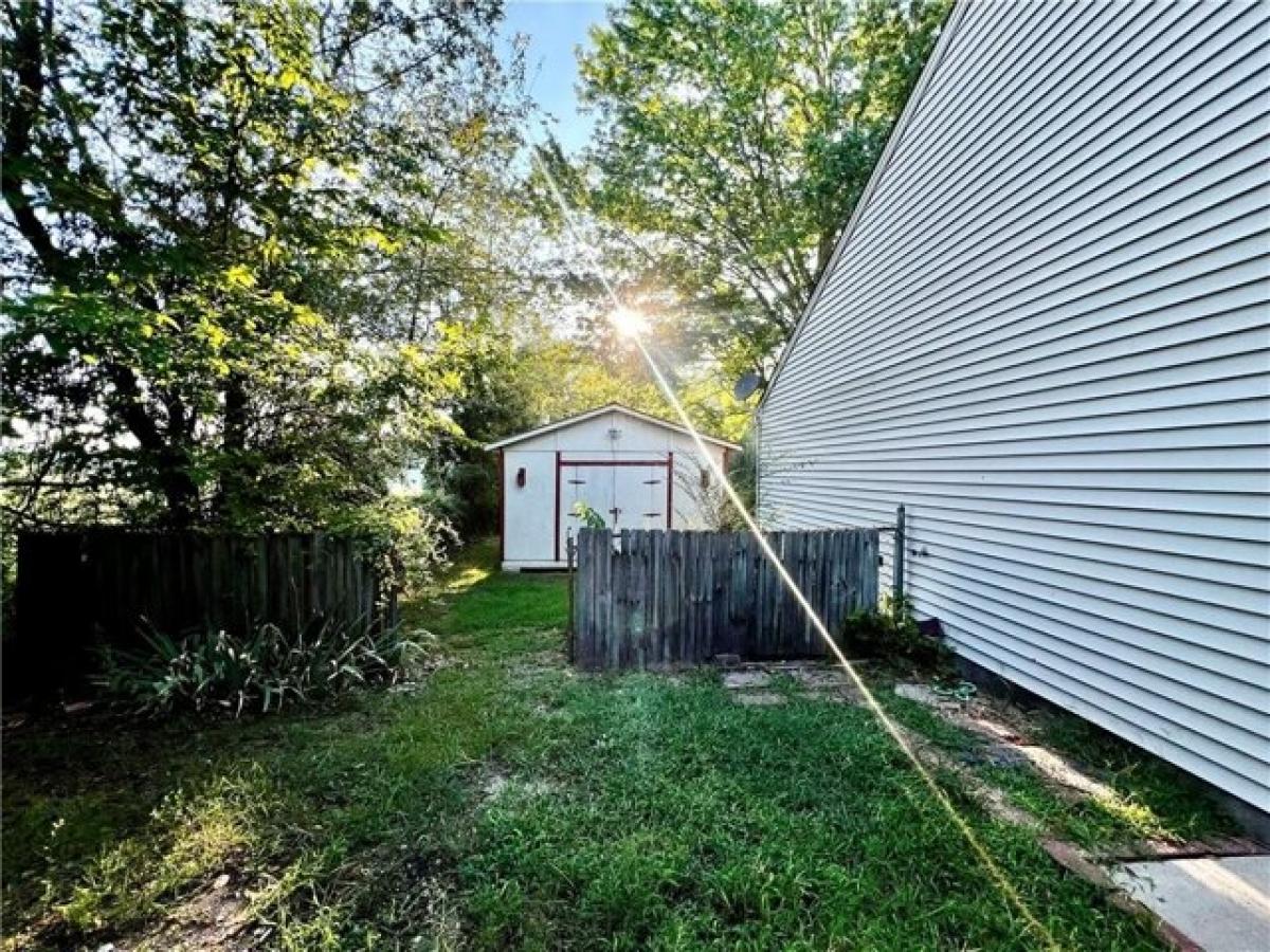 Picture of Home For Sale in Harrison, Arkansas, United States