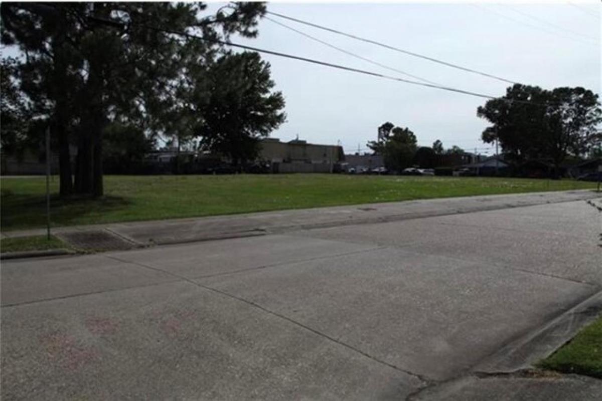 Picture of Residential Land For Sale in Kenner, Louisiana, United States