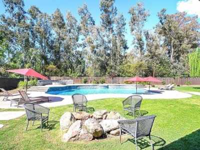 Home For Sale in Acampo, California