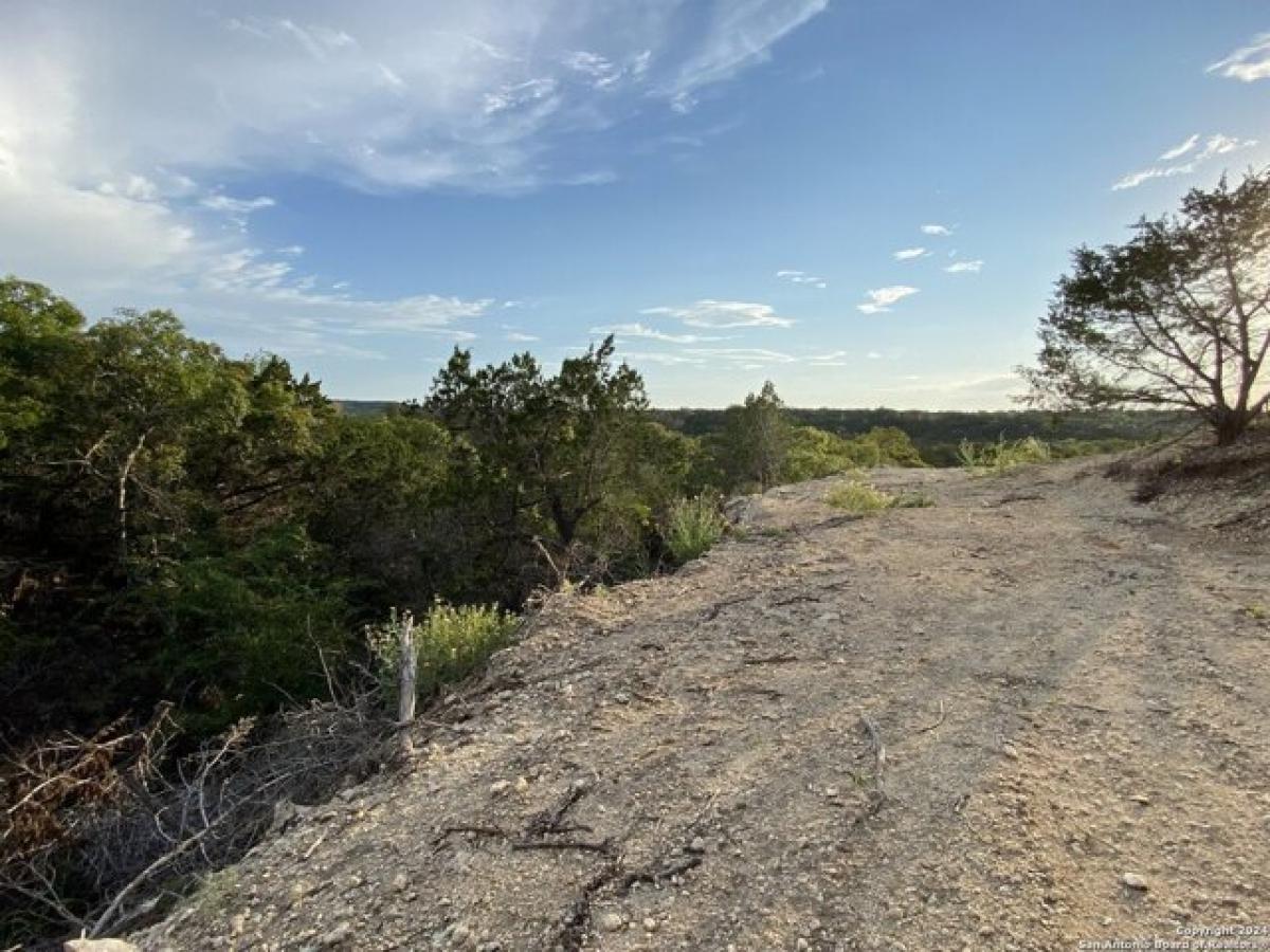 Picture of Residential Land For Sale in Center Point, Texas, United States