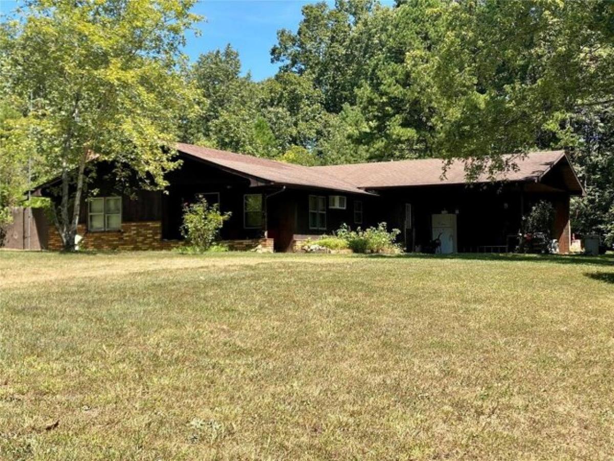 Picture of Home For Sale in Glenallen, Missouri, United States