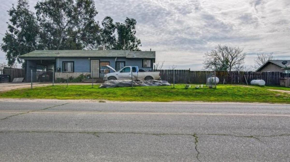 Picture of Home For Sale in Madera, California, United States