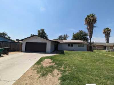 Home For Sale in Corcoran, California